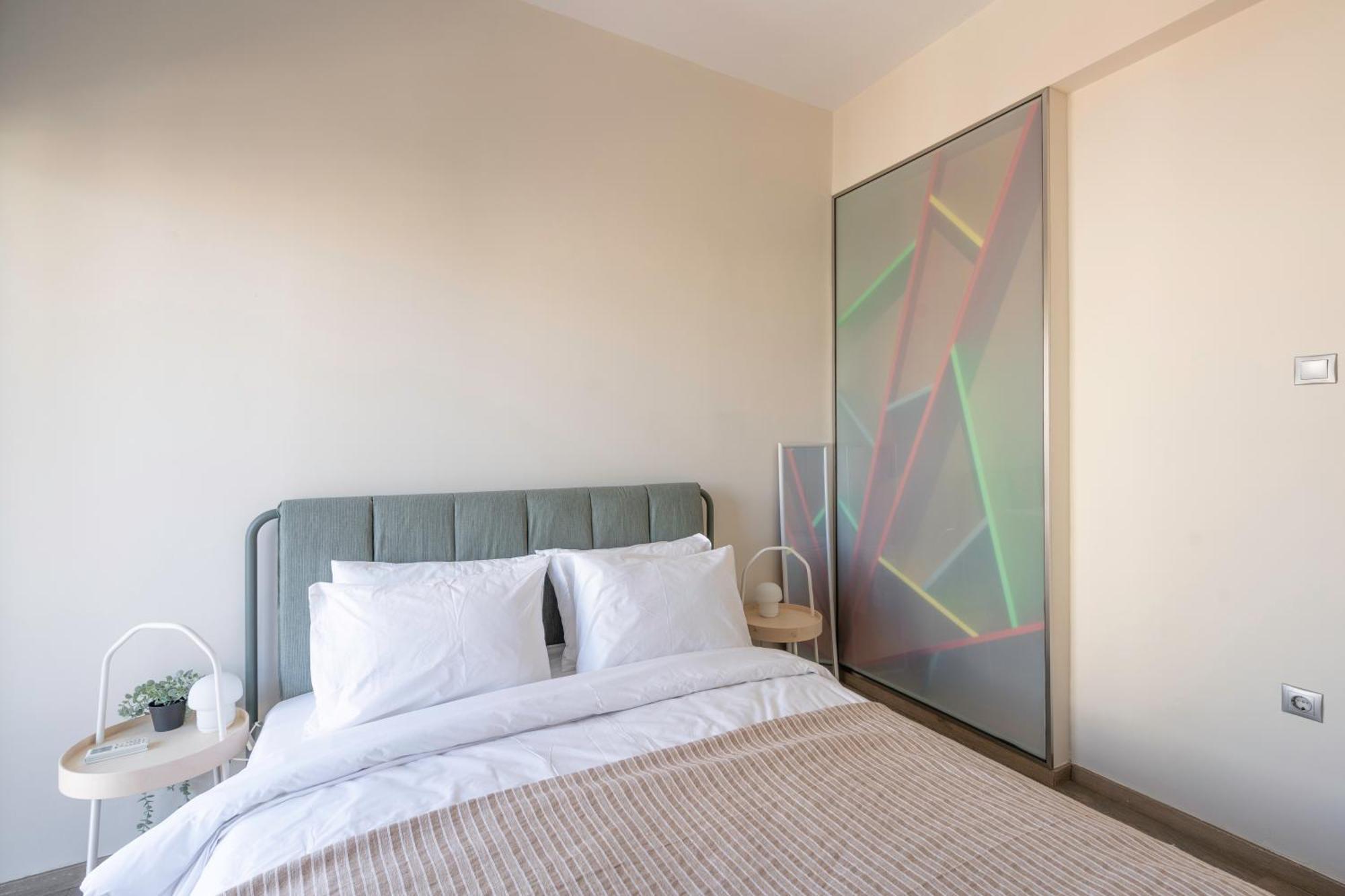 City Oasis: Newly Renovated 2Br Apt In City Center アテネ エクステリア 写真